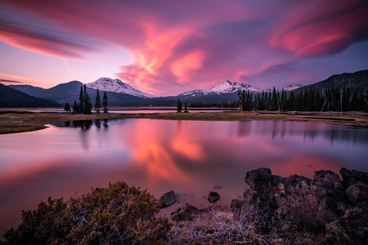 Oregon Adventure Photographers highlight Makin' It Local’s Open House held during Sisters Oregon Fourth Friday Art Walk - Friday, March 22, 2024, from 4 pm to 7 pm.